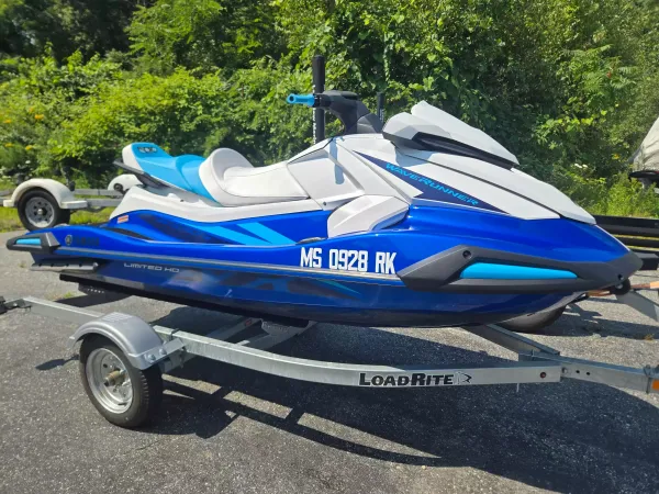 2023 Yamaha VX Limited HO