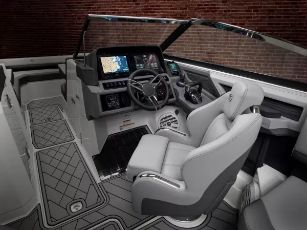 2027 Cobalt R8 OB detail image 8