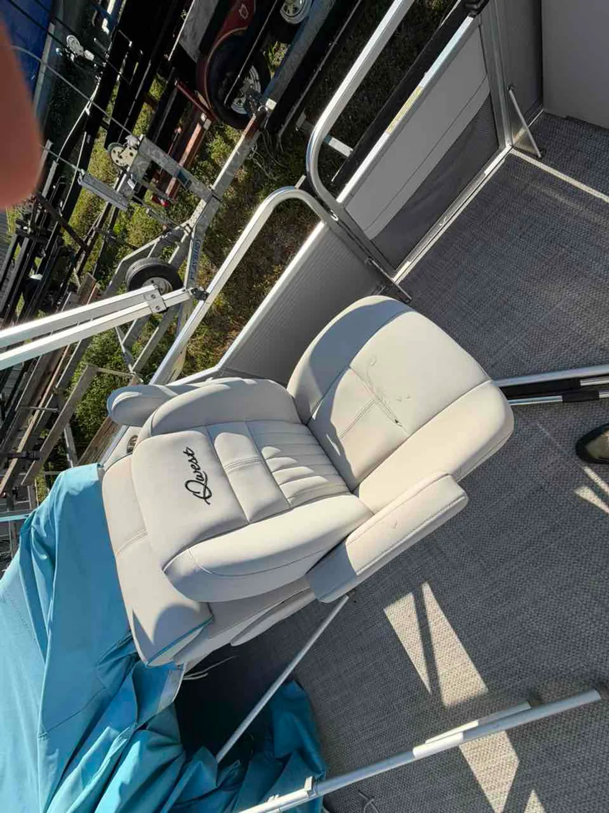 dummy-boat-img