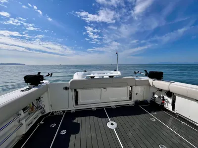 Pre-Owned 2018 Boston whaler 345 Pilothouse for Sale | Vancouver, BC | M&P Yacht Centre | 6a7bf7007b423383bf0c4788