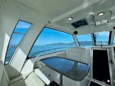 Pre-Owned 2018 Boston whaler 345 Pilothouse for Sale | Vancouver, BC | M&P Yacht Centre | 6a7bf7007b423383bf0c4788