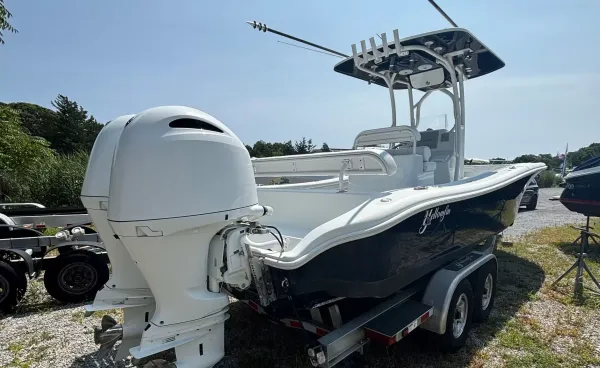 2021 Yellowfin 26 HYBRID detail image 4