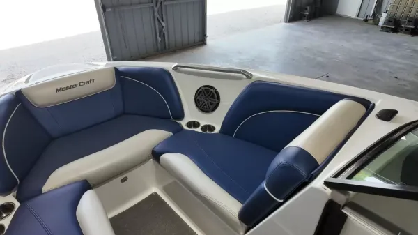 2015 Mastercraft X30-26