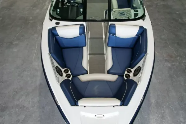 2015 Mastercraft X30-27