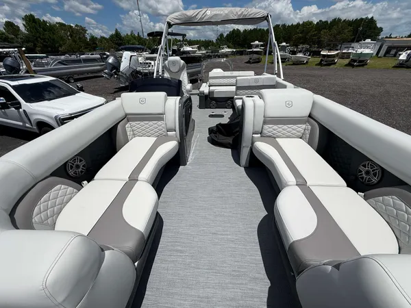 2027 Monaco 235SFL