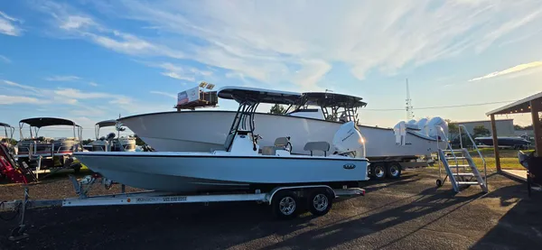 2027 Cape horn 23 CAPE BAY
