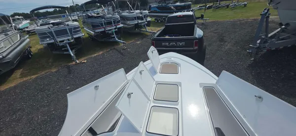2027 Cape horn 23 CAPE BAY