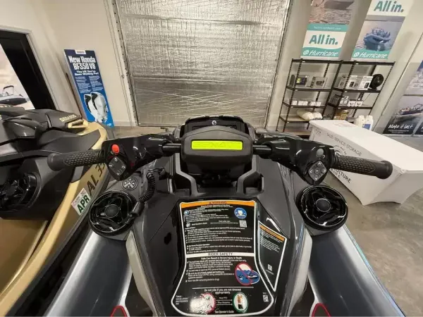 2025 Seadoo RXT-X 325