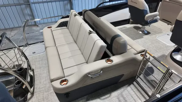 2027 Barletta Lusso 25UC-58