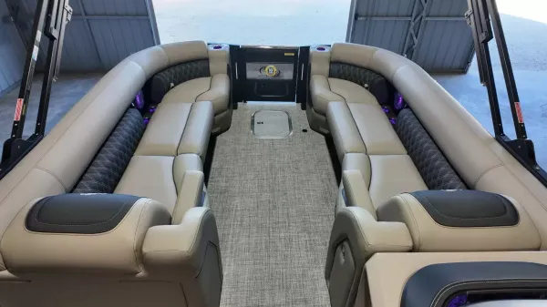 2027 Barletta Lusso 25UC-27