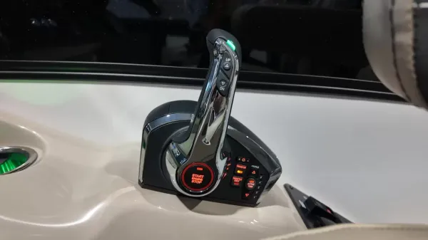 2027 Barletta Lusso 25UC-49