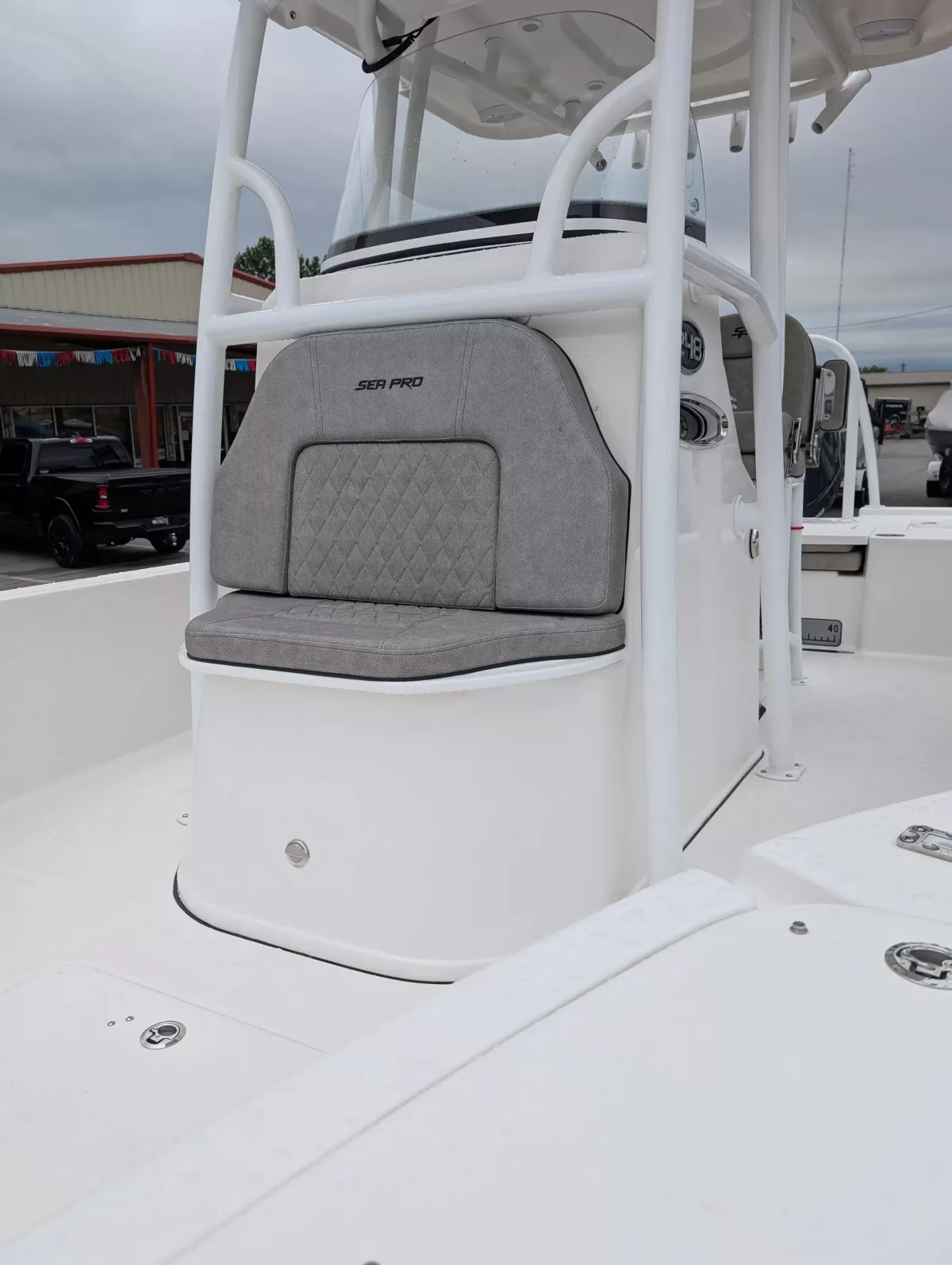 dummy-boat-img