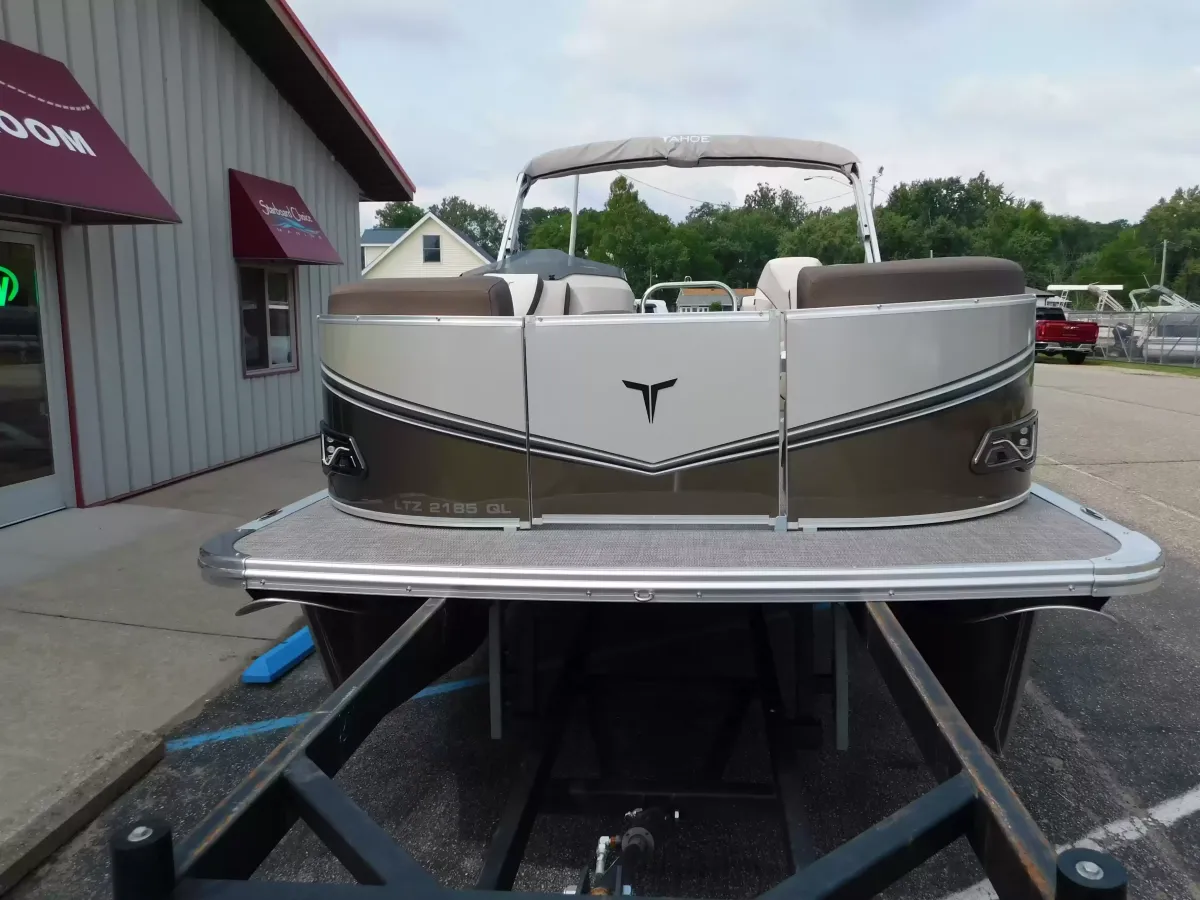 dummy-boat-img