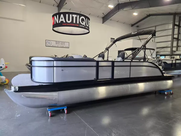 2027 Barletta boats S22UC