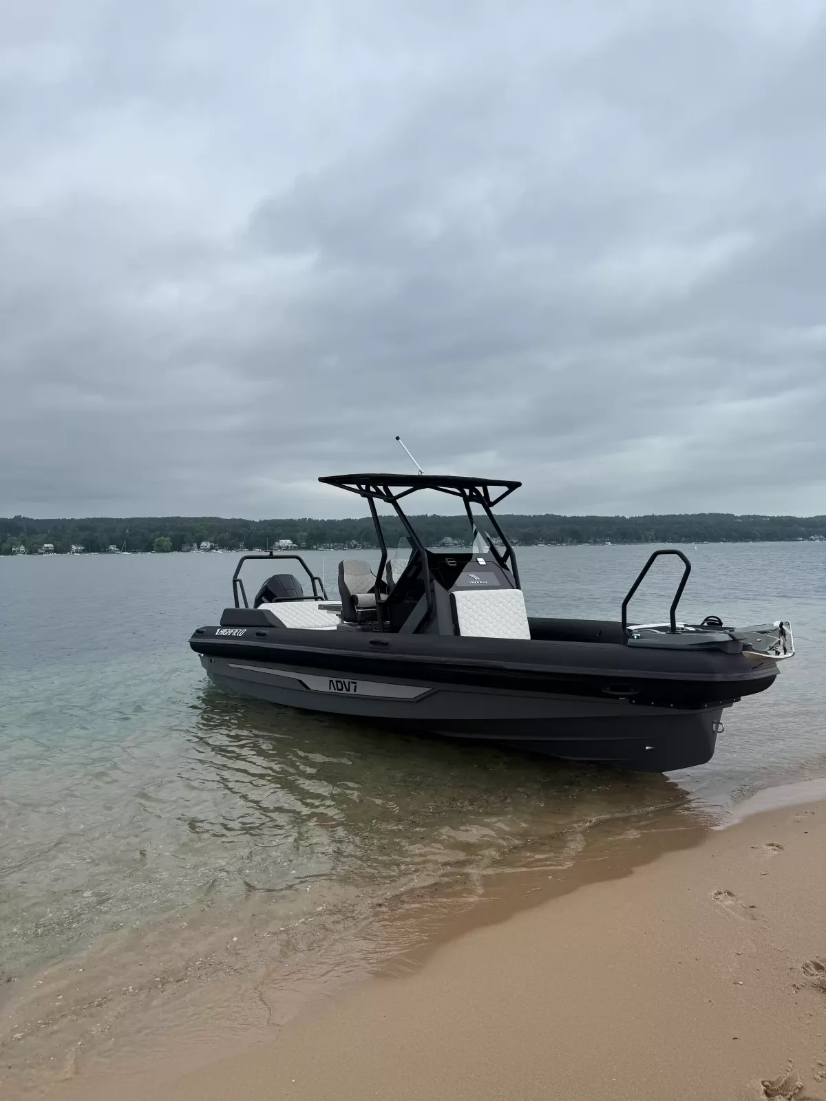dummy-boat-img