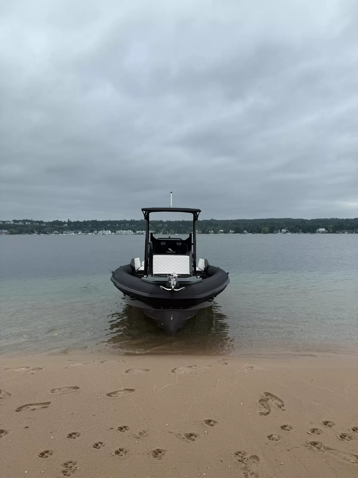 dummy-boat-img