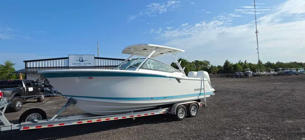 2021 Blackfin 272 DC