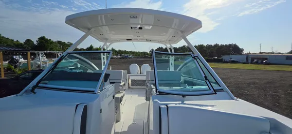 2021 Blackfin 272 DC