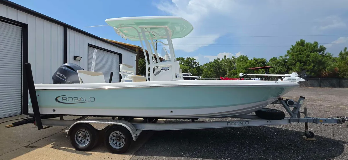 2019 Robn0100f819 226 CAYMAN