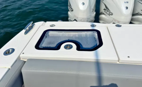2023 Everglades 455 CC detail image 57