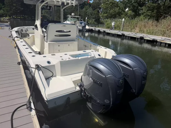 2026 Cobia 245 CC detail image 5
