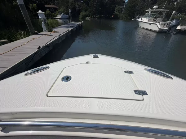 2026 Cobia 245 CC detail image 17