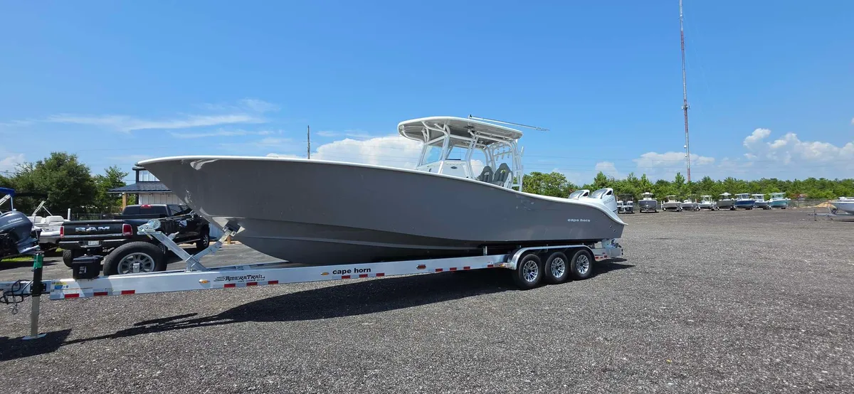 2024 Cape horn 34XS