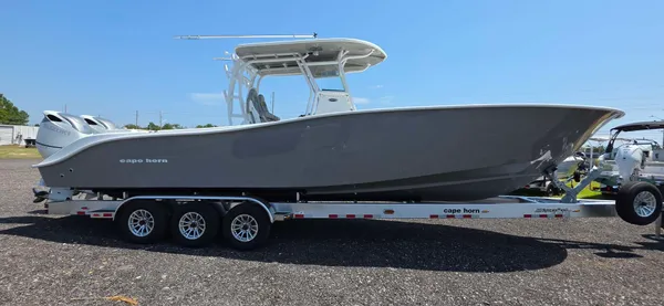 2024 Cape horn 34XS