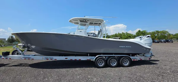 2024 Cape horn 34XS