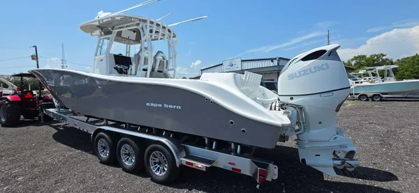 2024 Cape horn 34XS