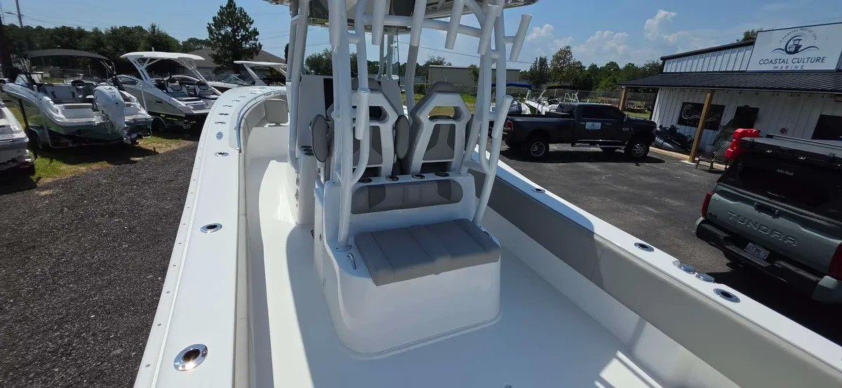2024 Cape horn 34XS