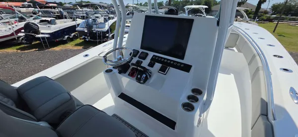 2024 Cape horn 34XS