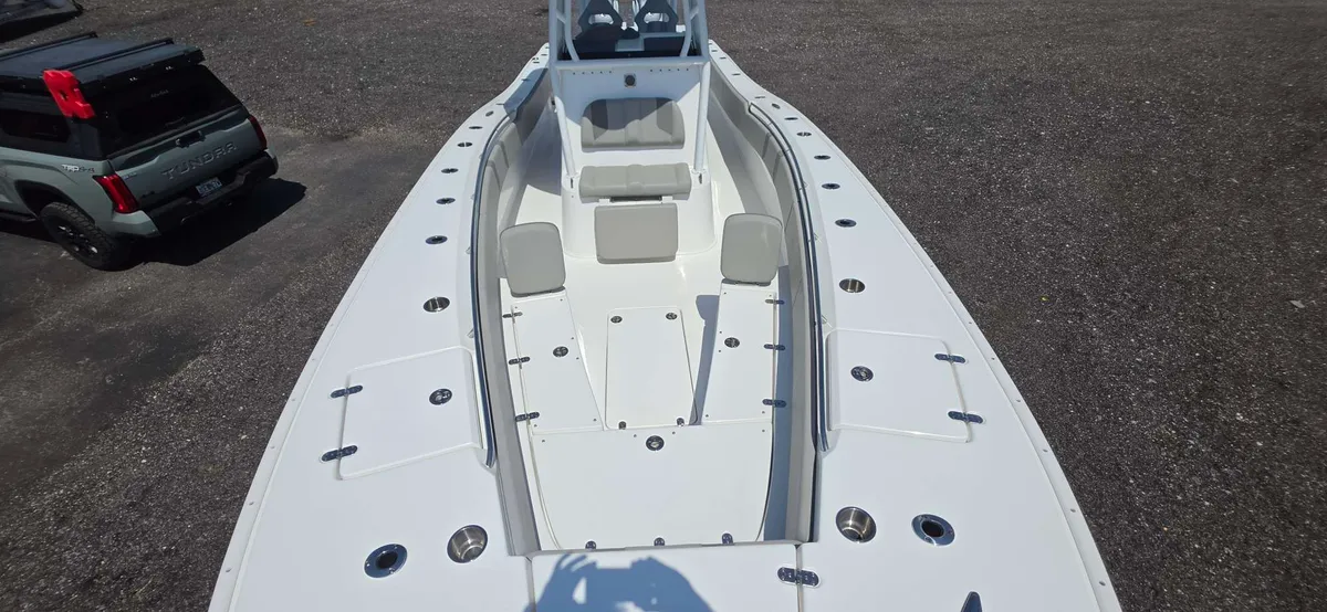 2024 Cape horn 34XS