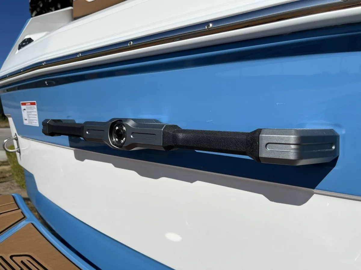 dummy-boat-img