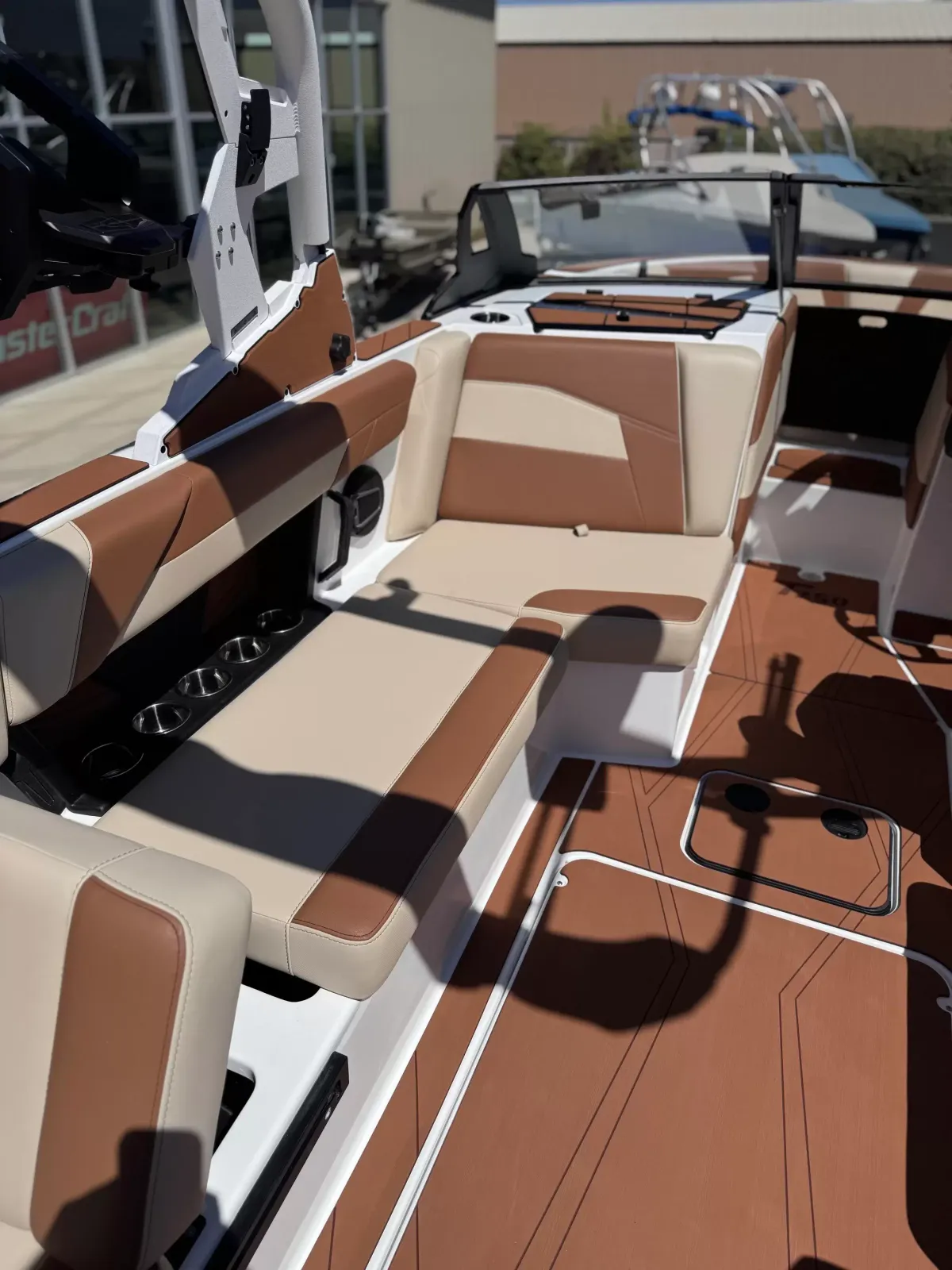 2027 Axis T250-12