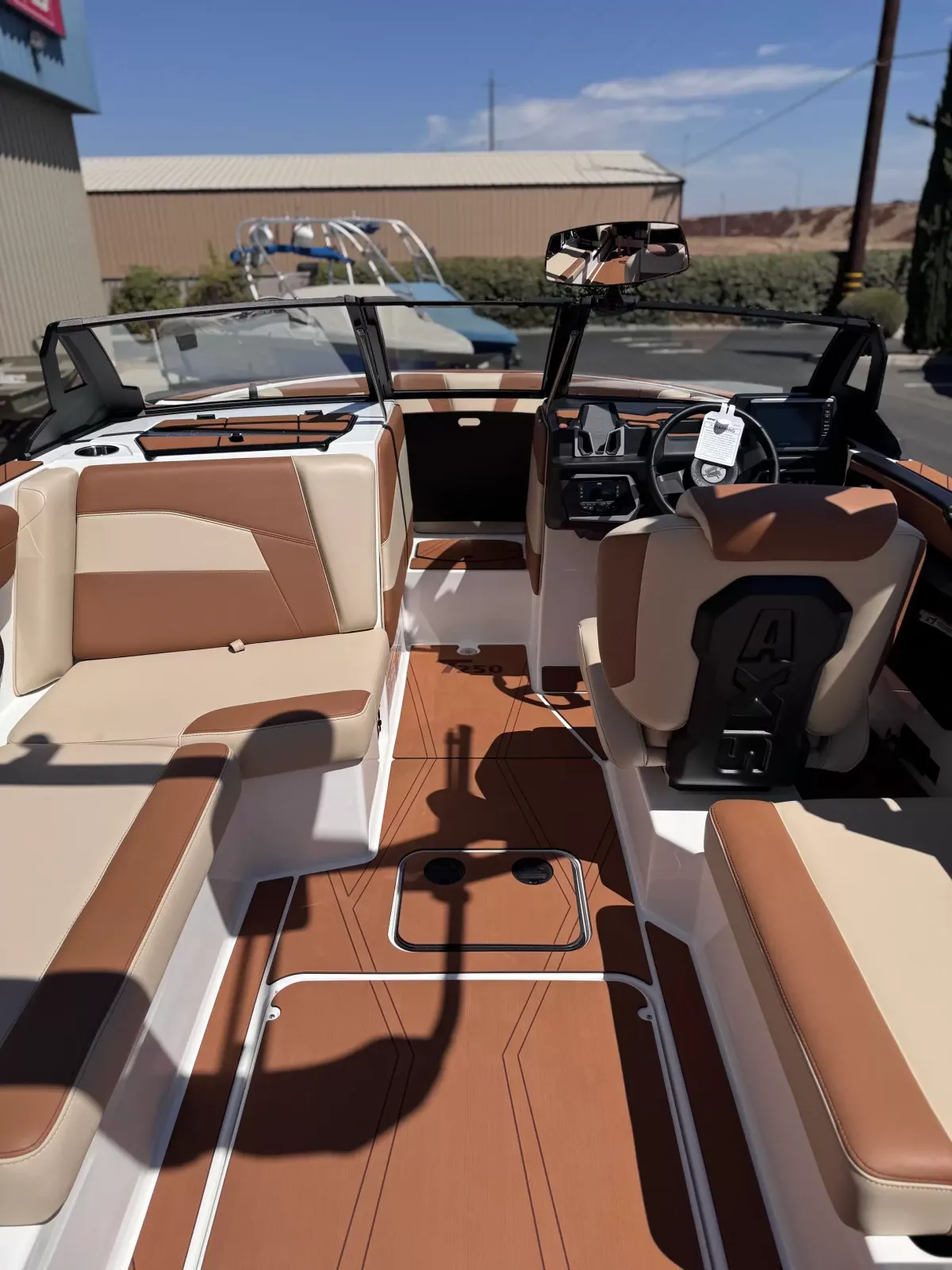 2027 Axis T250-8