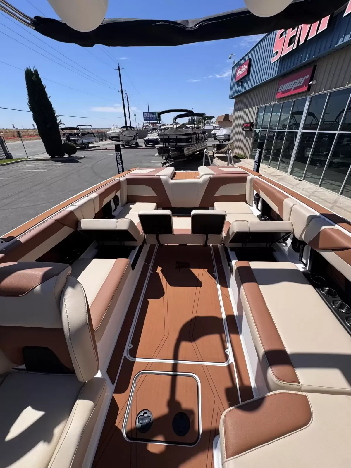 2027 Axis T250-18