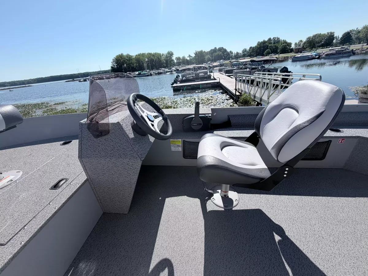 dummy-boat-img