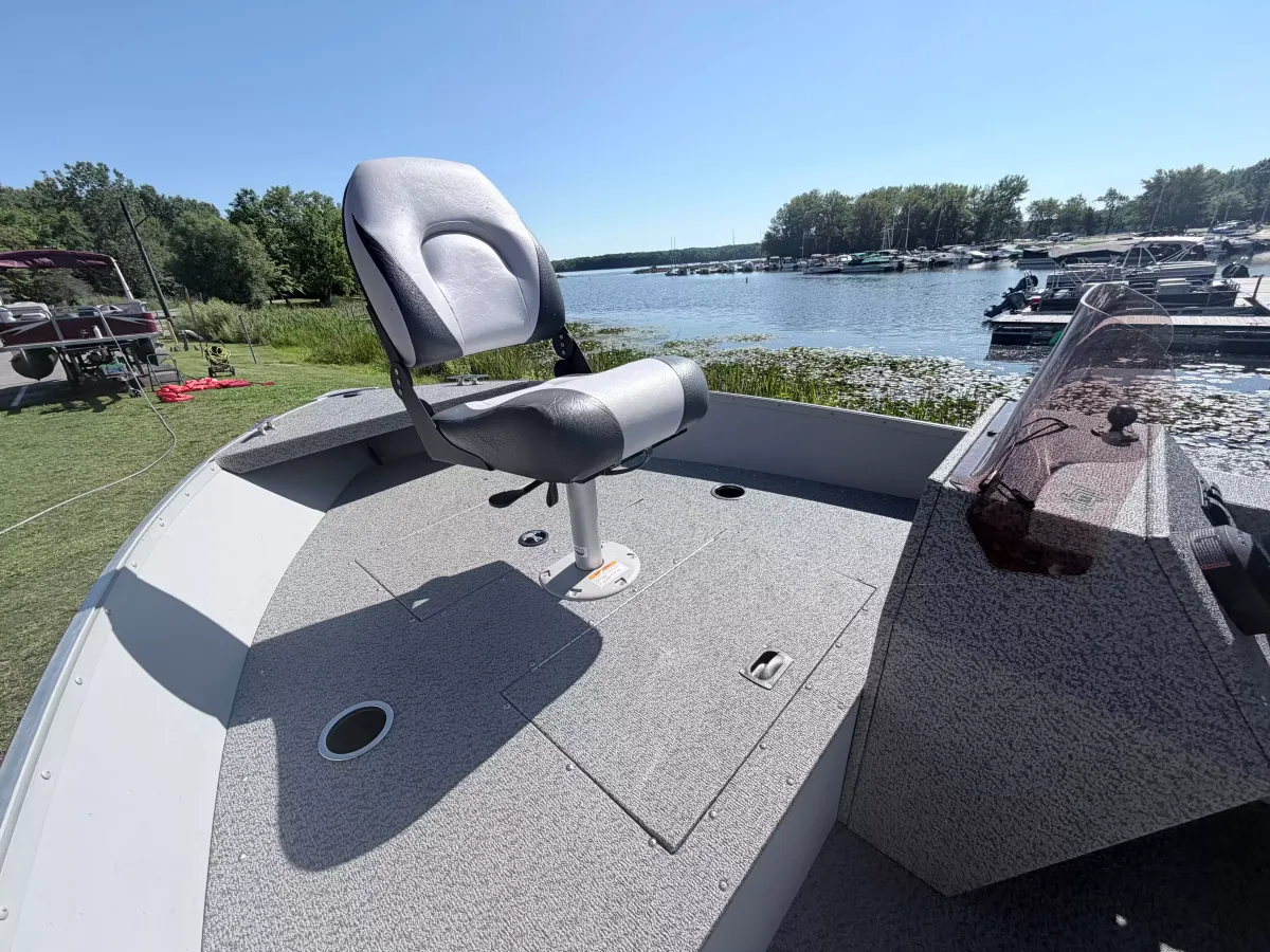 dummy-boat-img