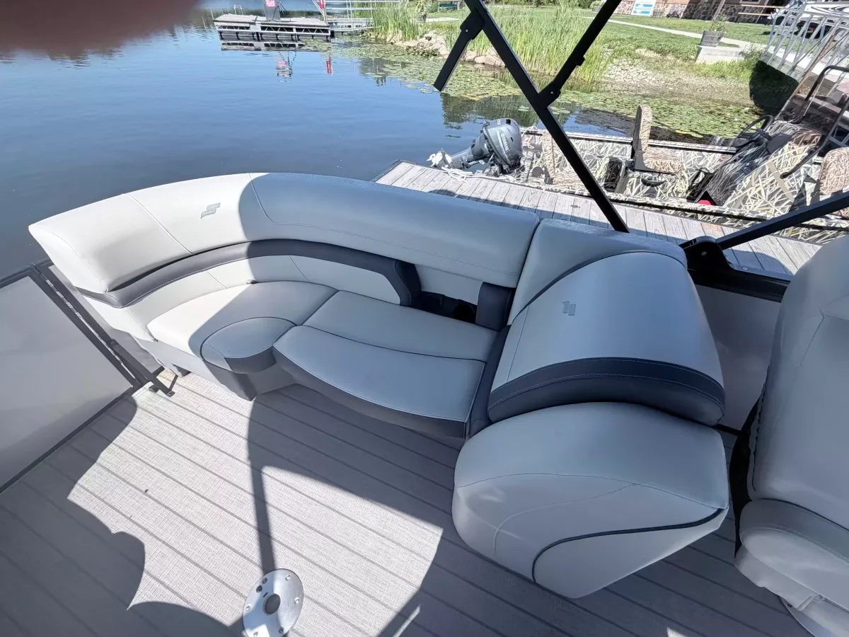 dummy-boat-img