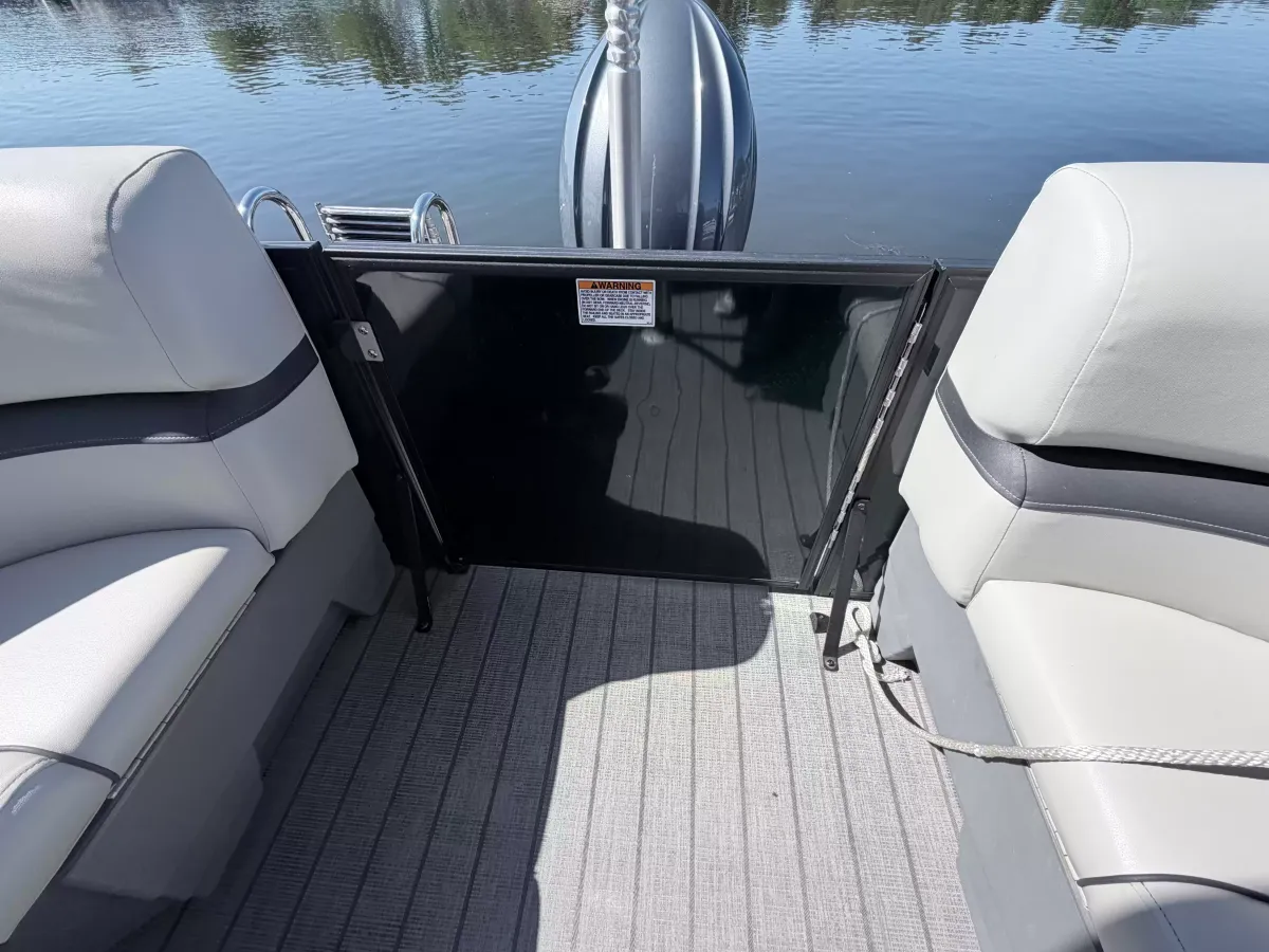 dummy-boat-img