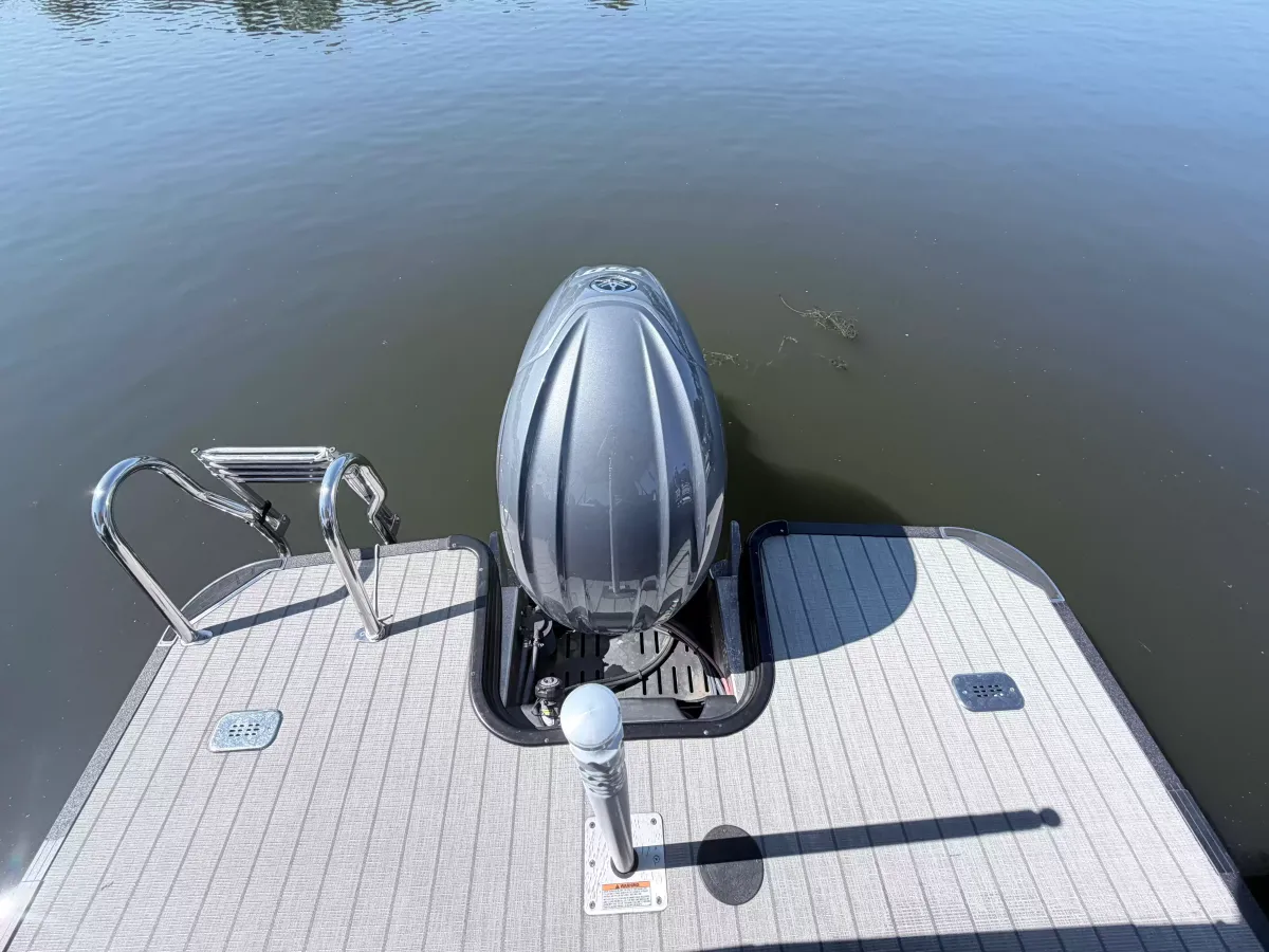 dummy-boat-img