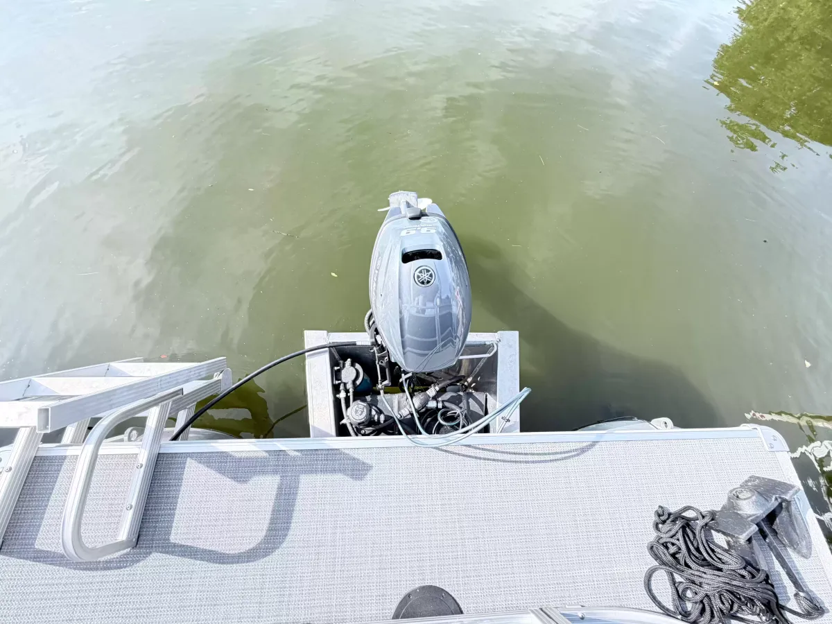 dummy-boat-img