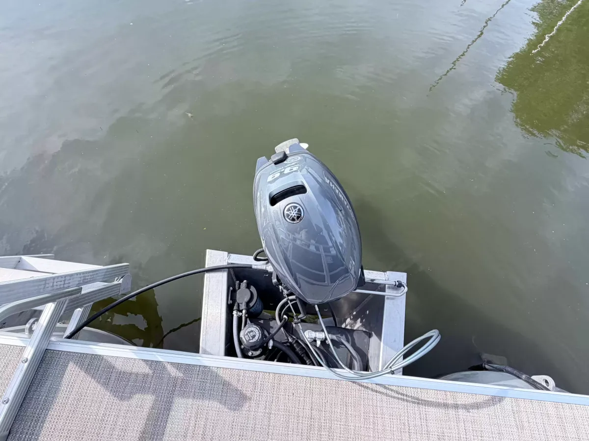 dummy-boat-img