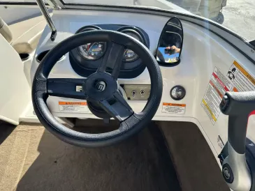 2016 Bayliner 175-9