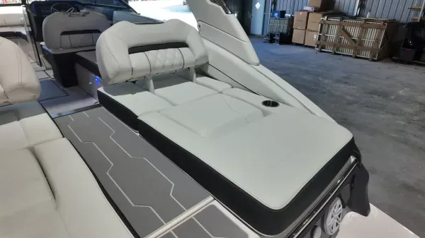 2027 Regal LS6-78