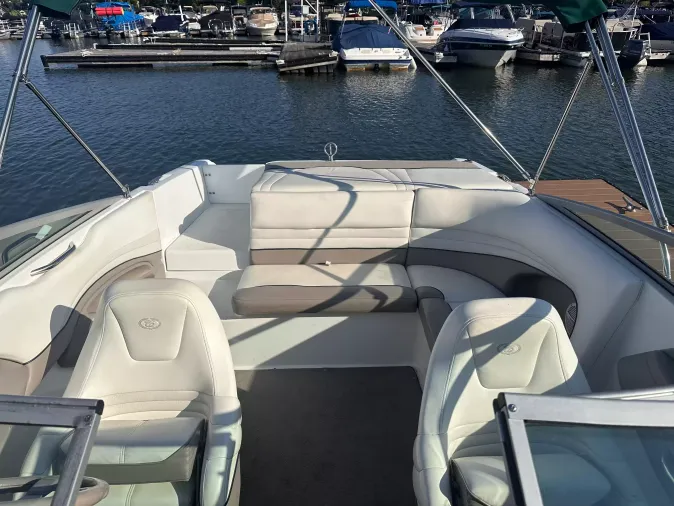 1999 COBALT 226