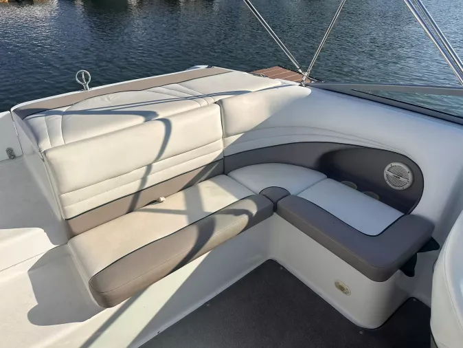 1999 COBALT 226