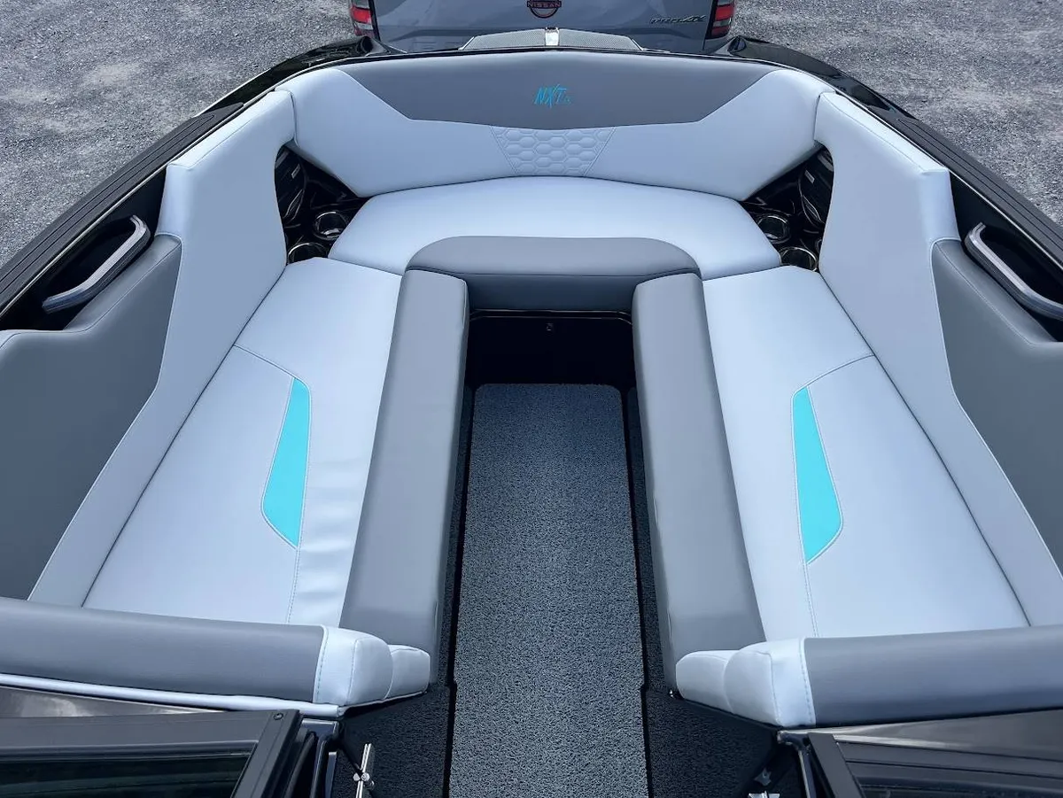 dummy-boat-img