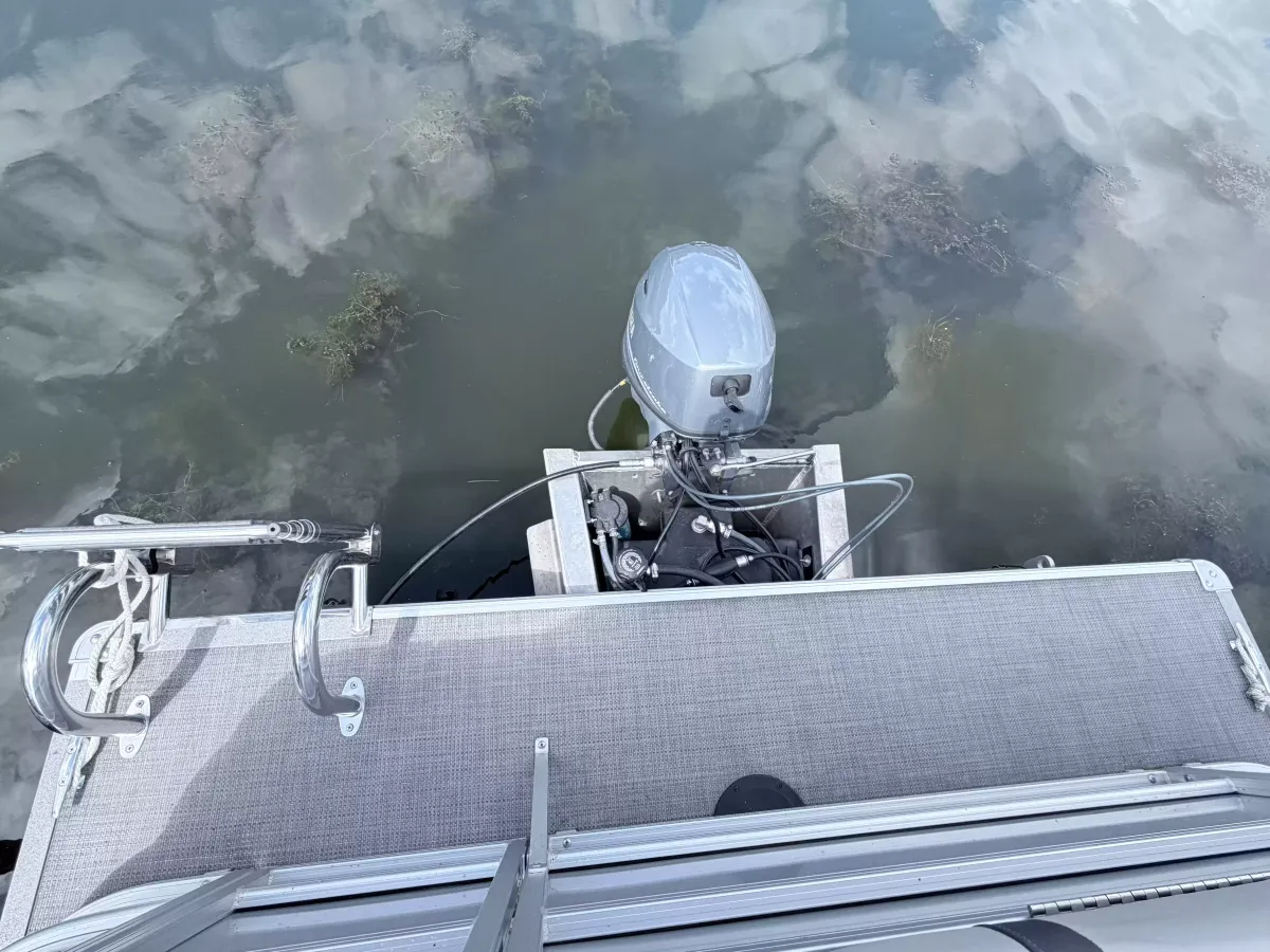 dummy-boat-img